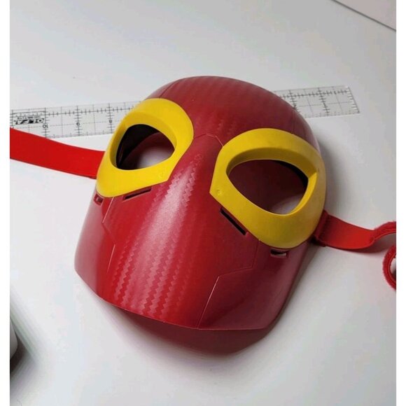 Marvel Ultimate Spider-man Iron Spider Mask Hasbro Europe 2014 Marvel - Picture 6 of 10